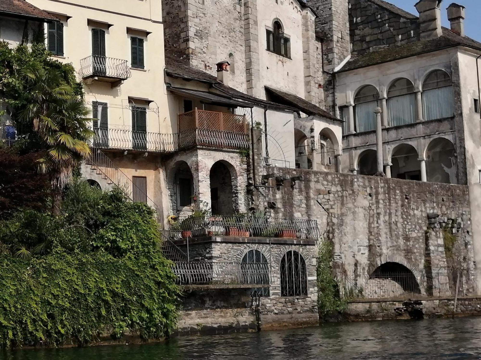 Il Sasso Appartamento Orta San Giulio Habitación foto