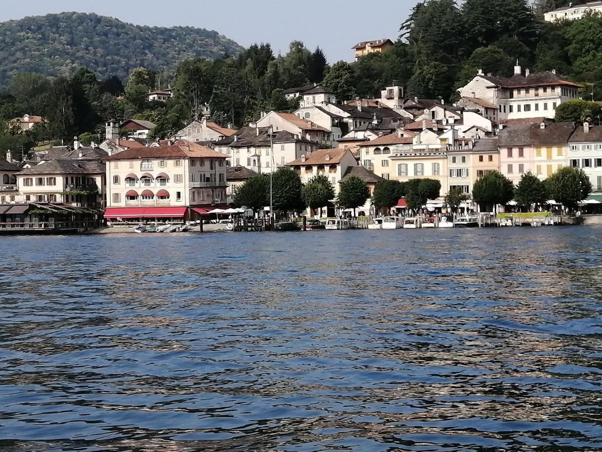 Il Sasso Appartamento Orta San Giulio Habitación foto